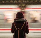 Η διαρκής βιασύνη της καθημερινότητας και η αίσθηση ότι δεν προλαβαίνουμε ποτέ